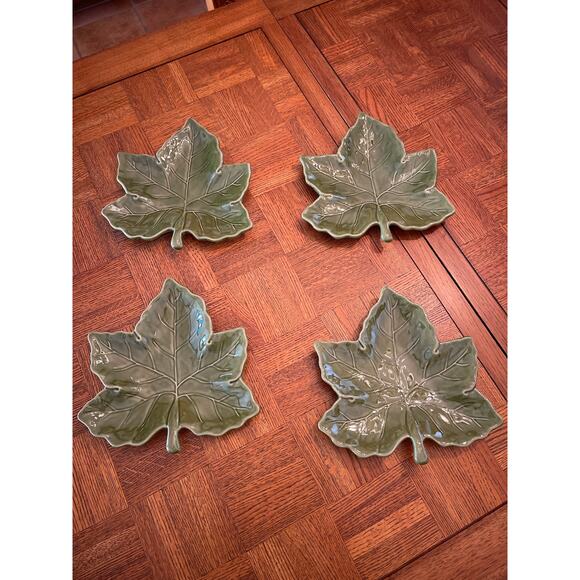 Pottery barn, leaf plate set of four green - Picture 1 of 4